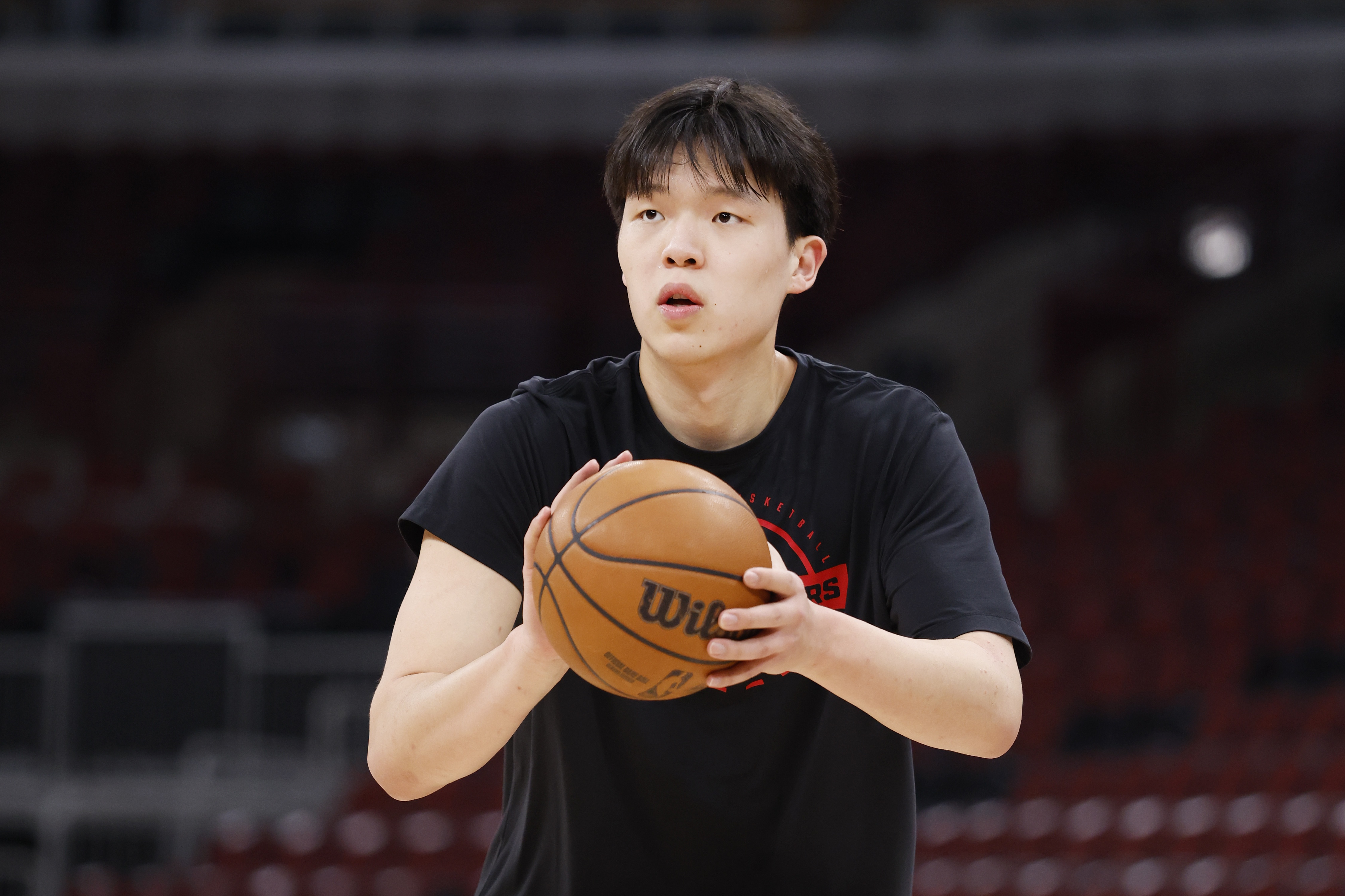 kaiyun-杨瀚森谈面对质疑：先成为自己 别被外界声音左右
